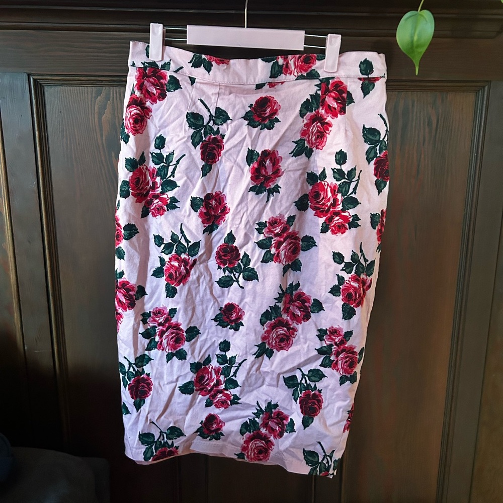 Vixen pink floral pencil skirt 2x
